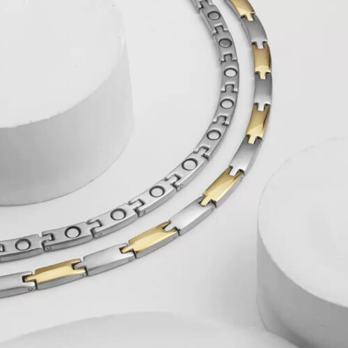 Stylish Magnetic Necklace (MN002)